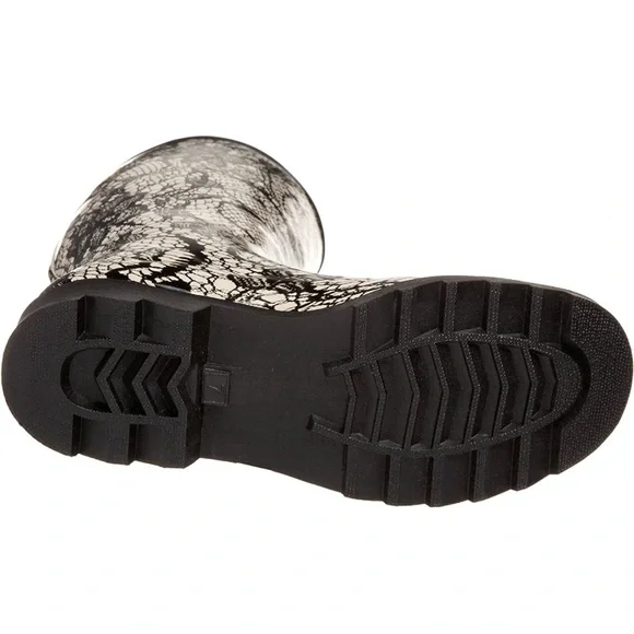 CHOOKA Polished Tall Waterproof Rain Boot - Picture 2 of 7